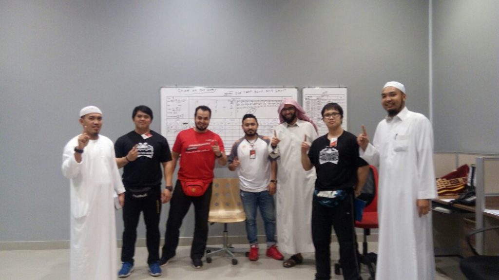 اسلام 12 شخص من الجالية الفلبينية بملتقى الصفوة