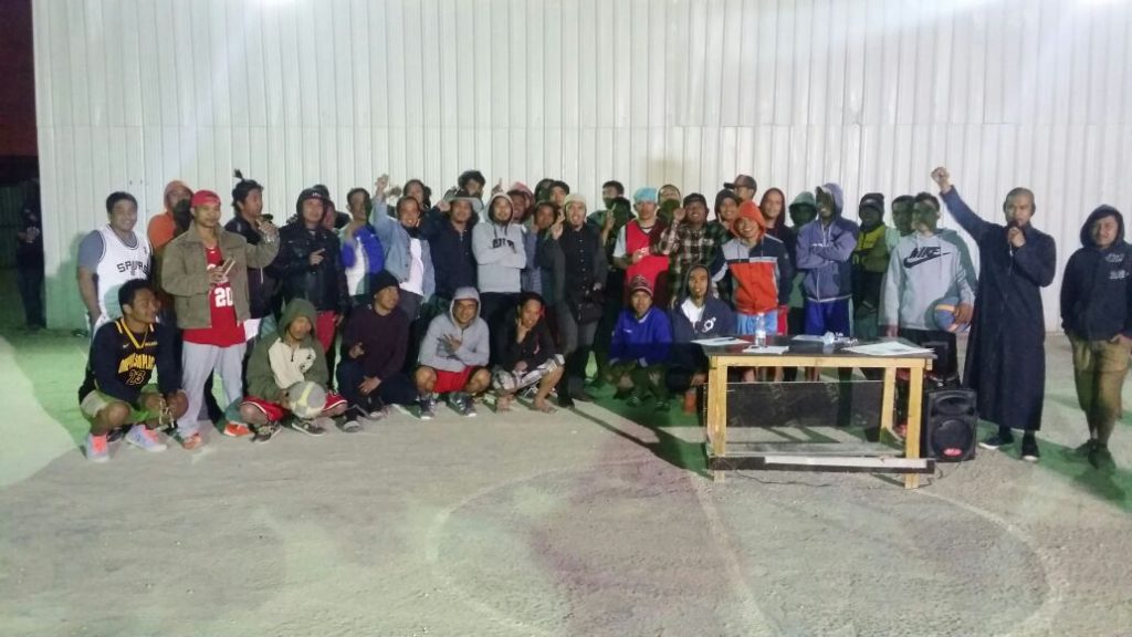 إسلام 25 شخصاً من الجالية الفلبينية في شركة الفرسان