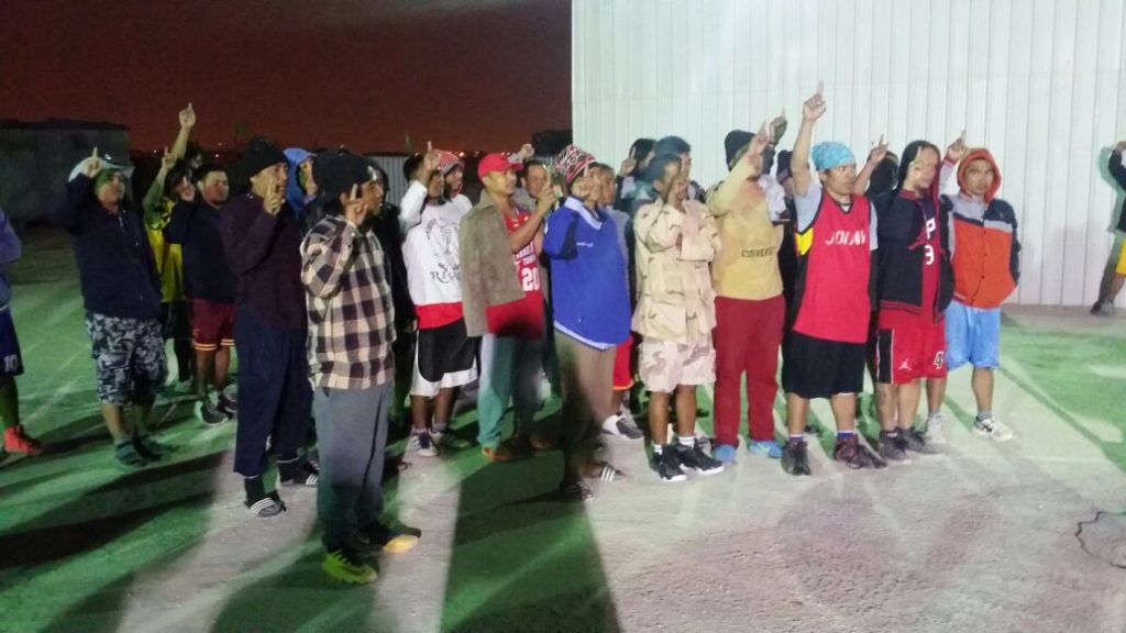 إسلام 25 شخصاً من الجالية الفلبينية في شركة الفرسان